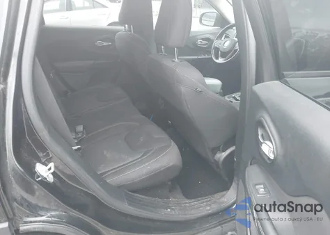 2016 Jeep Cherokee Altitude z USA, uszkodzony, nr VIN 1C4PJMCS5GW118665